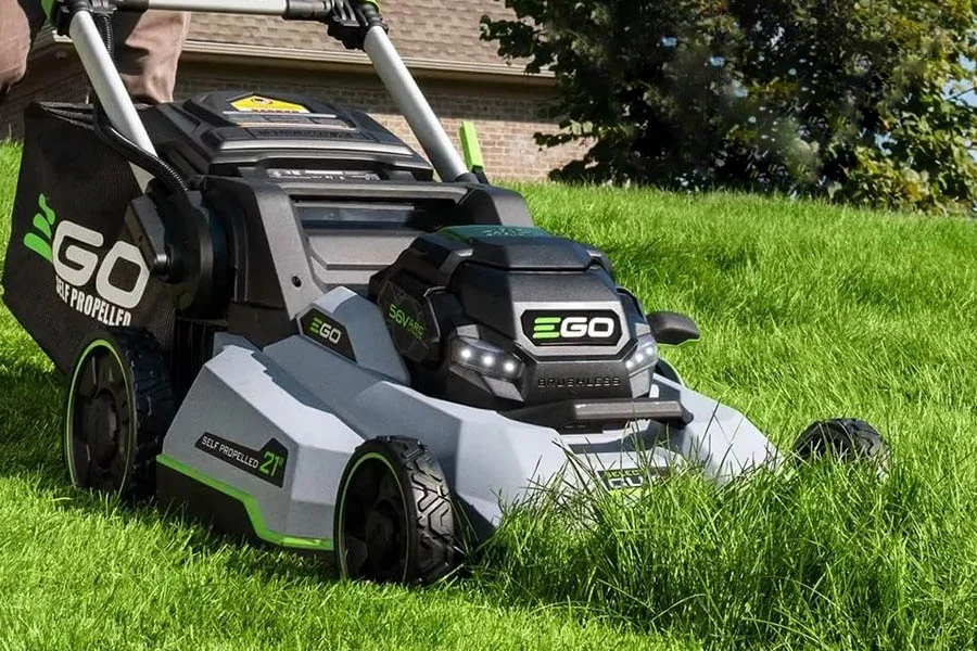 electric battery lawn mowers